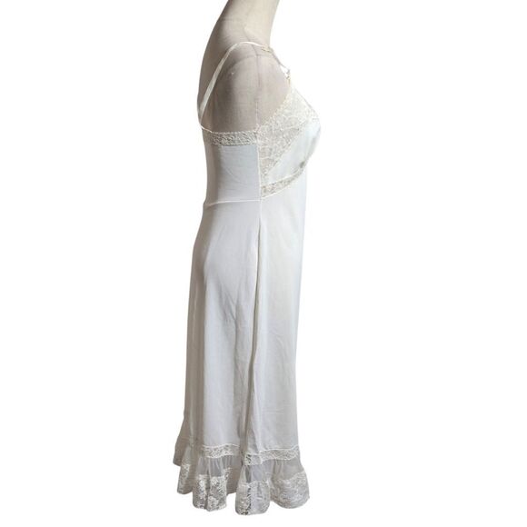 Vintage 1960s Barbara Lee Cream With Lace Slip Dress - Picture 4 of 7